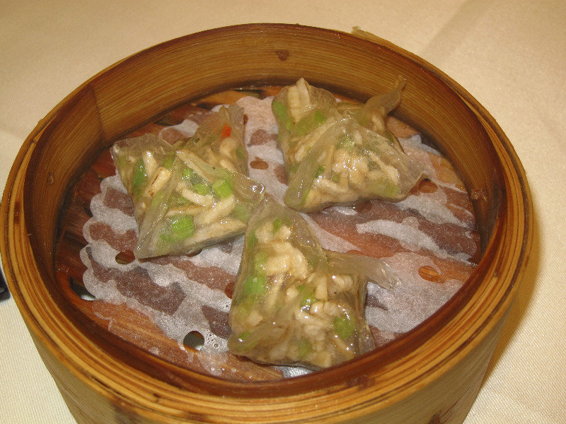 Steamed vegetable and mushroom dumplings