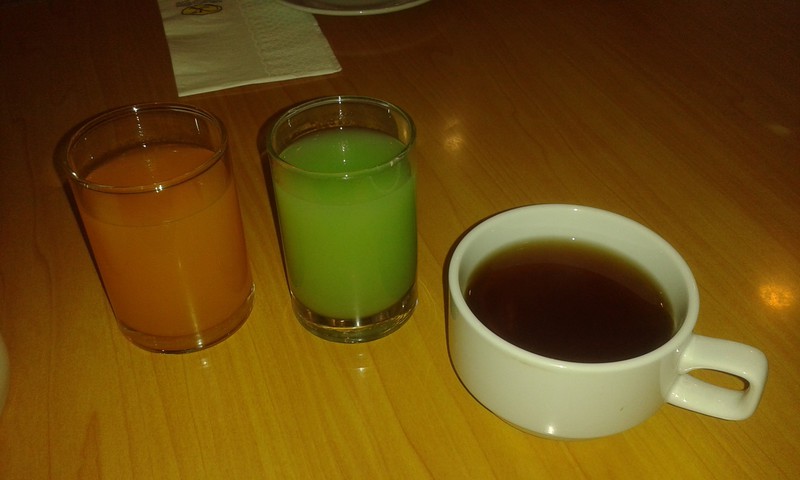 Mango and Guava Juice.... and Coffee!