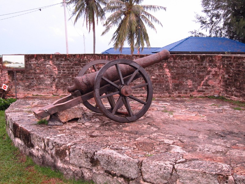 Ye Olde Cannon