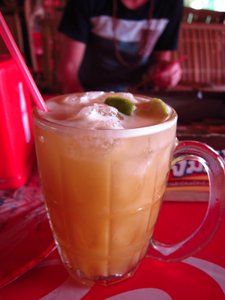 Sugar cane juice with lime