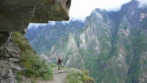 No10 Experience - Treking Tiger Leaping Gorge, China