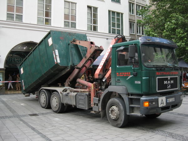 Garbage Truck in Munich