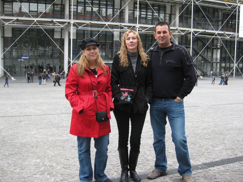 Brandee, Charlene, and Doug at Pompidou