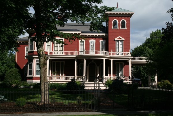 Stephen King's House in Bangor, Maine !