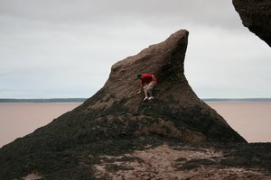 Jason about to bust his butt at Hopewell Rocks !