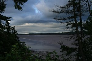 Low tide at Hopewell Rocks !
