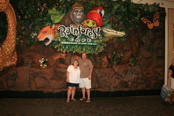 We love the Rainforest Cafe' !