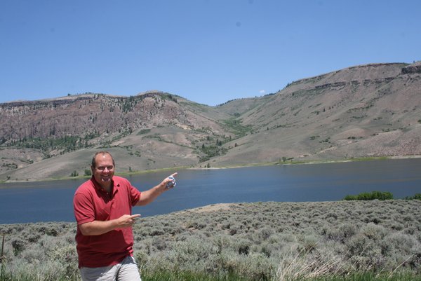 Tim showing me the Blue Mesa Lake and telling me all the information about it !