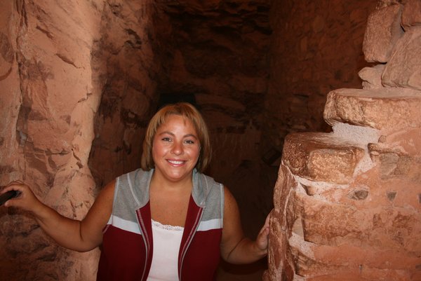 Me inside the Manitou Cliff Dwellings