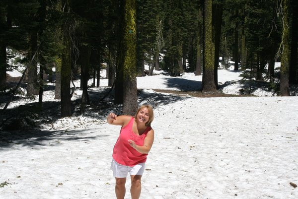Snowball fight at Mt. Shasta in California