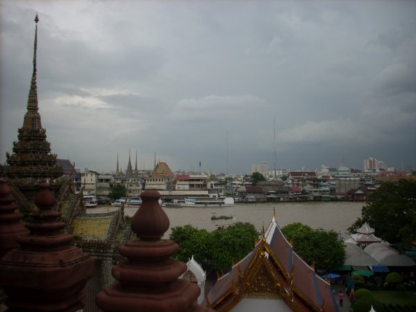 Wat Arun sights
