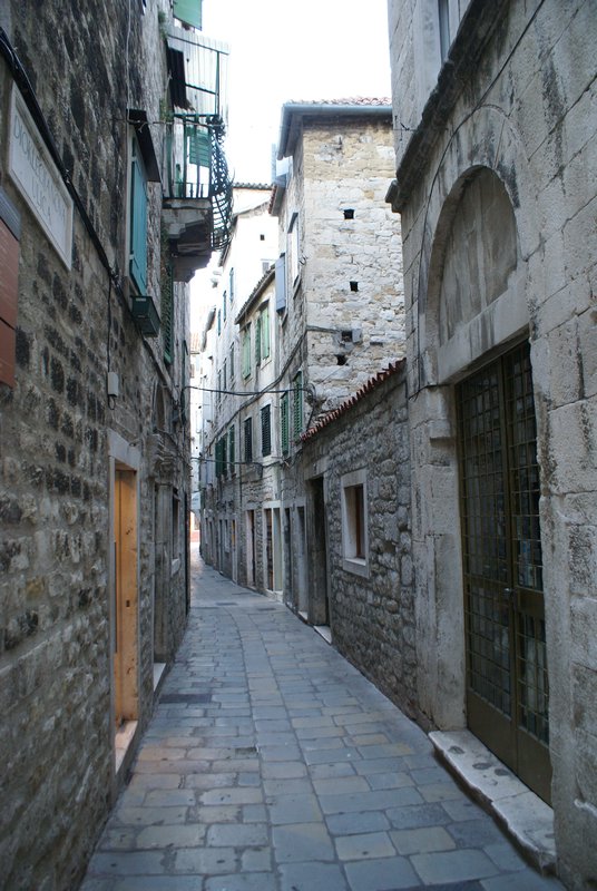 alley in Split 