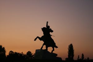 Tiraspol statue (in Transnestia)
