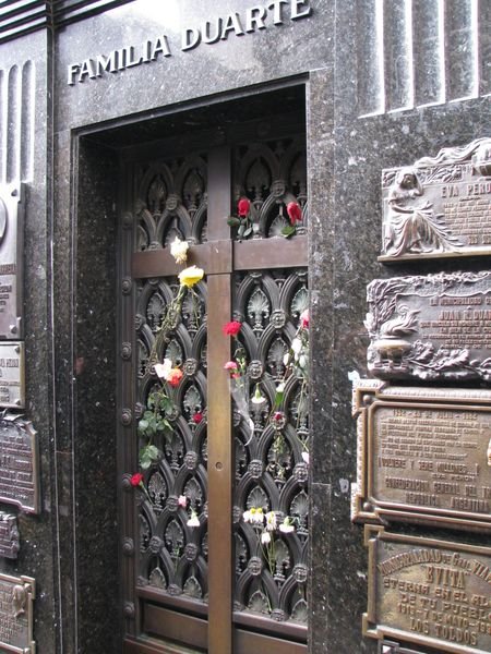 Tumulo de Evita Peron no Cemiterio da Ricoleta