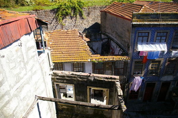 Deterioration of Porto