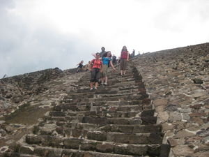 Brits descending the Pyramid of the Sun