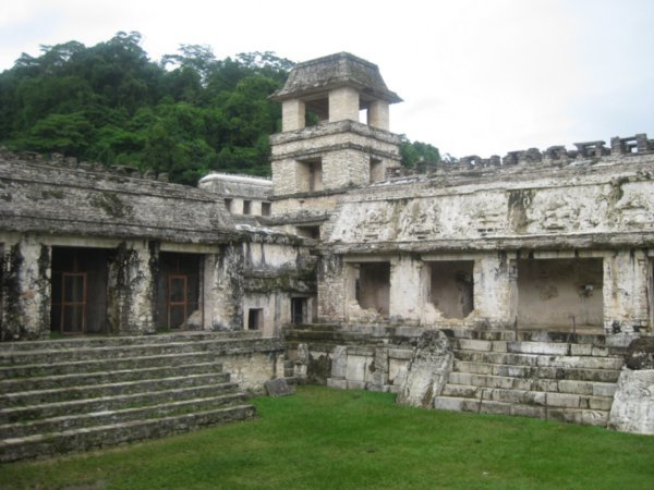 6. Palenque - El Palacio