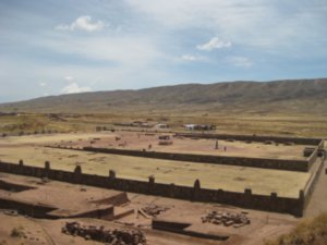 38. Tiwanaku