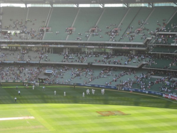 29. Honours even...the players leave the pitch with Australia at 280-6, boxing  dat test MCG