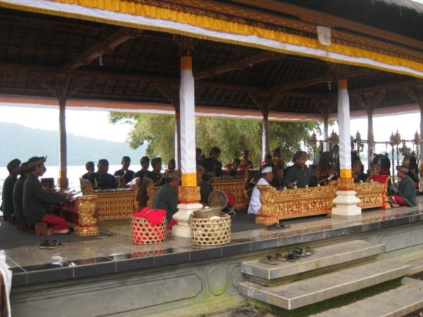 15. Traditional Balinese music being played at Ulun Danu Bratan temple