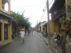 1. The ancient streets of Hoi An's old town