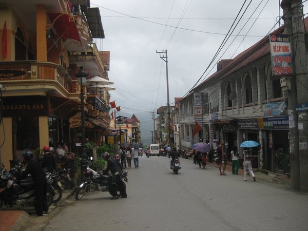28. The main street in Sapa