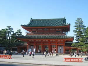 64. Heian-Jingu temple, Kyoto
