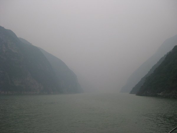 9. Wu Gorge shrouded in mist, Yangtze River