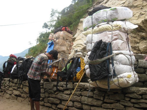 18. I'll keep my bag thanks!, Day 2, The Annapurna Circuit