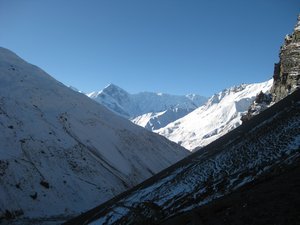 92. The mountains are getting closer at Thorung Phedi, Day 6, The Annapurna Circuit