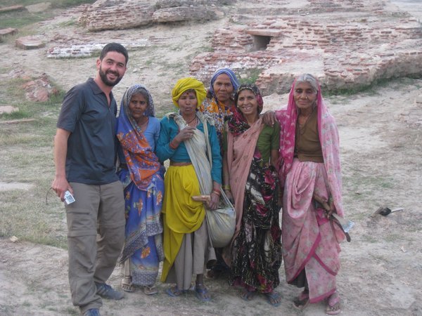 23. Bruno with his 5 Indian girlfriends!, Agra