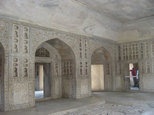 12. Impressive marblework inside Agra Fort, Agra