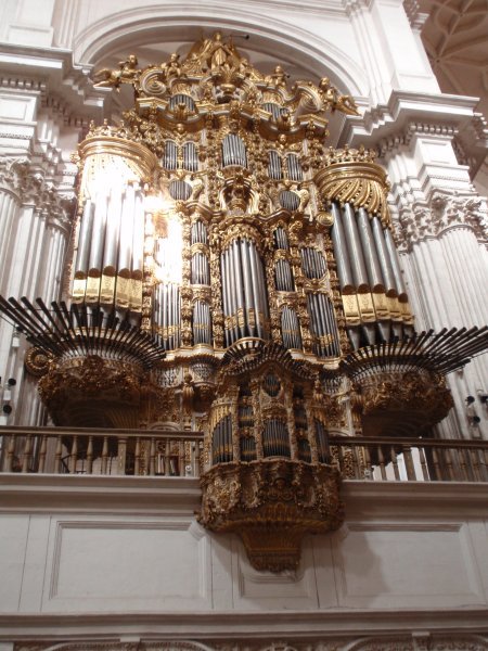 The organ in the cathedral