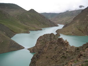 Random teal blue river along the Kamba-la pass