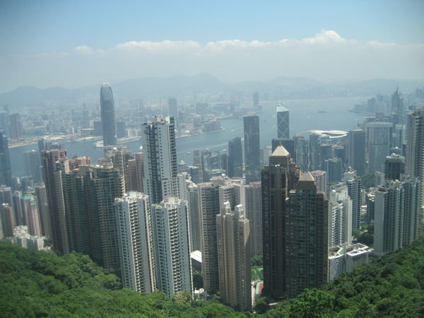 THe views of the city from Victoria Peak