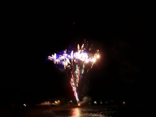 NYE Fireworks, Light and Firedancers on the Beach 2009,2010 027