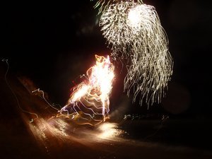 NYE Fireworks, Light and Firedancers on the Beach 2009,2010 030