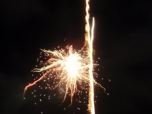 NYE Fireworks, Light and Firedancers on the Beach 2009,2010 018