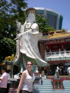 Jen at Tin Hau temple 