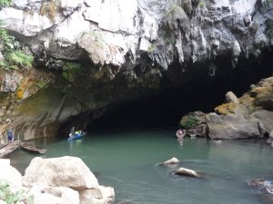 Khong Lo Cave