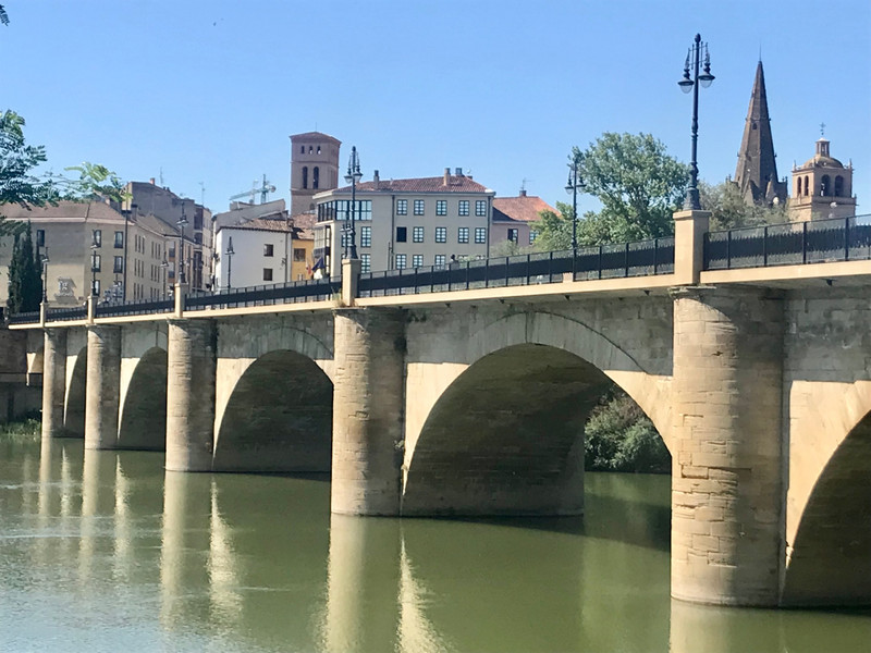 Bridge entering Logroño 
