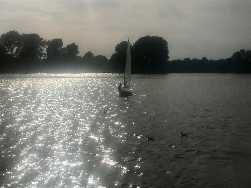 Sailboat on the Thames