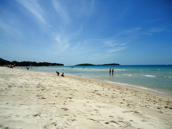 Chaweng Beach Midday