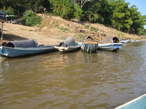 Champhet: The Mekong gondola