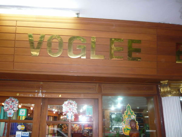 Bangkok - zastavka v International export company VOGLEE