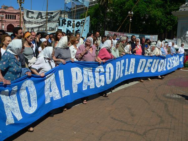 Madres De Plaza Mayo March