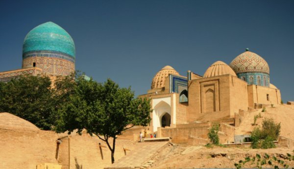 Shah-I-Zinda from the front