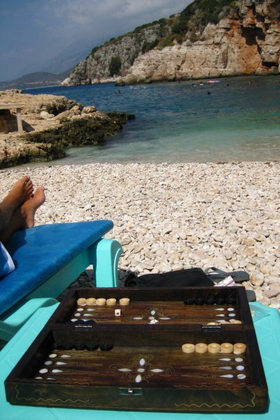 backgammon on the beach 