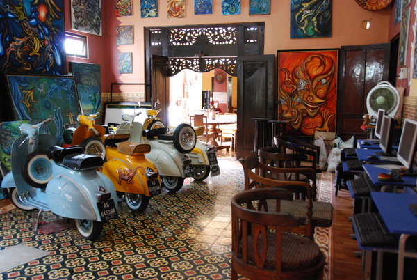 Vespa collection and art gallery