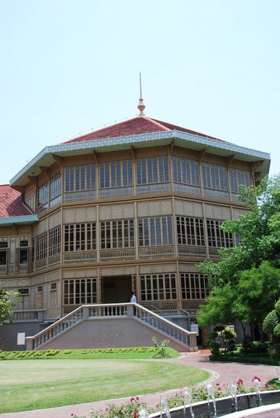 golden teak mansion also circa 1905